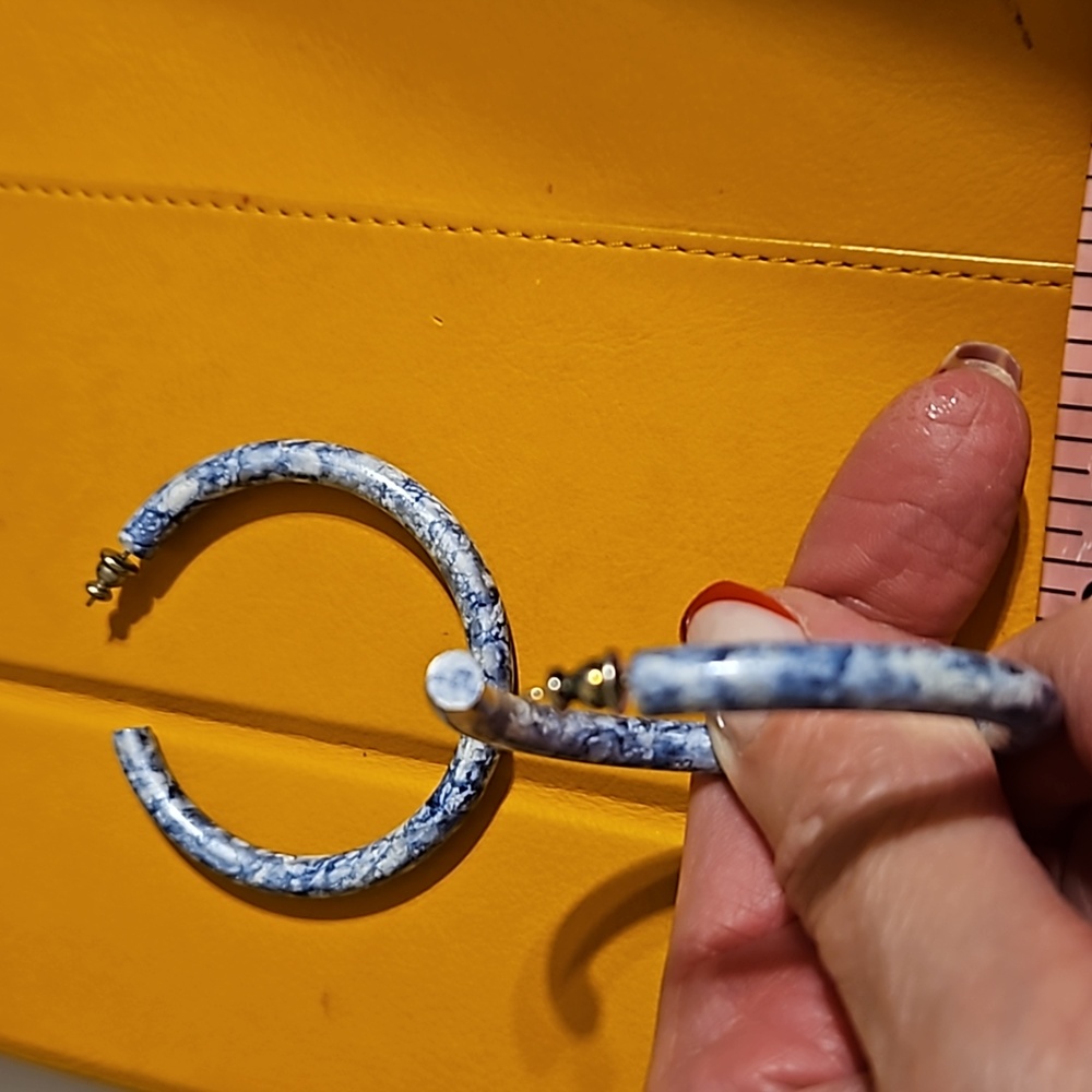 Blue Denim Color Hoop Earrings 💙 Pretty - Picture 4 of 4